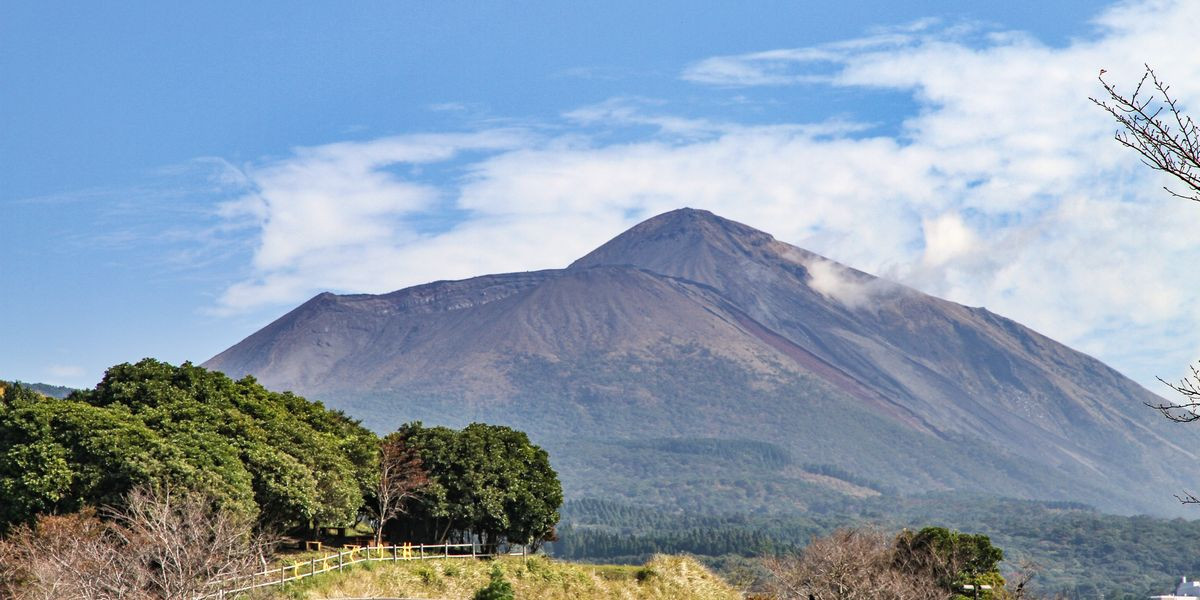 高千穂峰全景